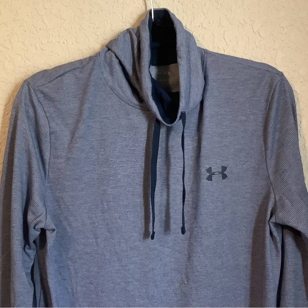 Under Armour Blue Long Sleeve Tee Shirt